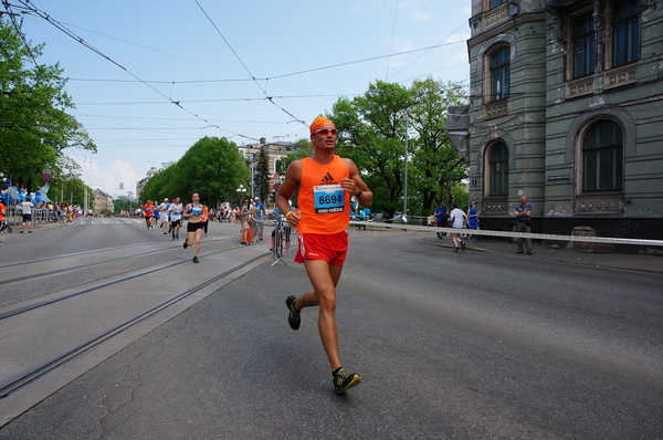 Andrzej Waszkewicz кроссовки для бега