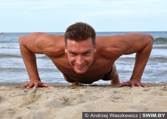 Andrzej Waszkewicz - отжимания от пола, упражнения