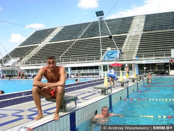 Бассейн, плавание, Прага