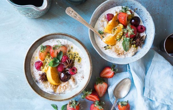 Eat food after marathon, food after marathon race, food after triathlon, recovery food, www.swim.by, Marathon Food, Running Food Drinks, Triathlon Food Drinks, Swimming Food, Marathon Recovery Nutrition, Swim.by