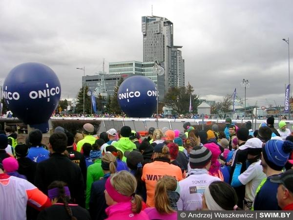 Inside of ONICO Gdynia Half Marathon 2017, полумарафон в Гдыне