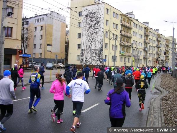 Inside of ONICO Gdynia Half Marathon 2017, полумарафон в Гдыне