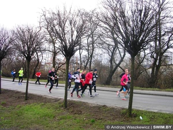 Inside of ONICO Gdynia Half Marathon 2017, полумарафон в Гдыне