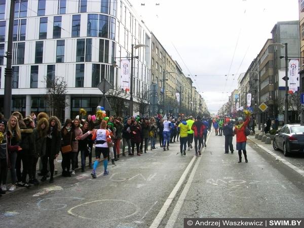 Inside of ONICO Gdynia Half Marathon 2017, полумарафон в Гдыне