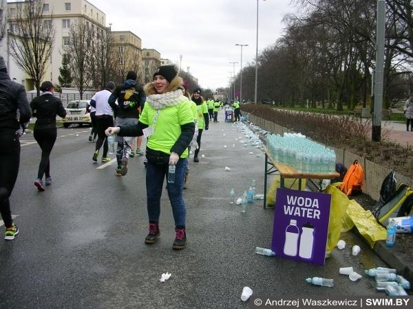 Inside of ONICO Gdynia Half Marathon 2017, полумарафон в Гдыне
