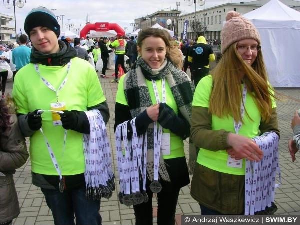 Inside of ONICO Gdynia Half Marathon 2017, полумарафон в Гдыне