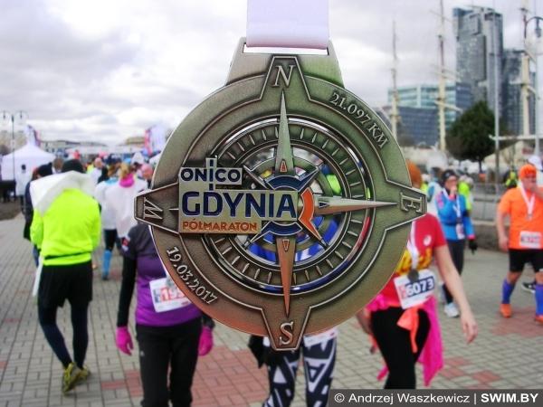 Inside of ONICO Gdynia Half Marathon 2017, полумарафон в Гдыне