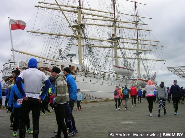 Inside of ONICO Gdynia Half Marathon 2017, полумарафон в Гдыне