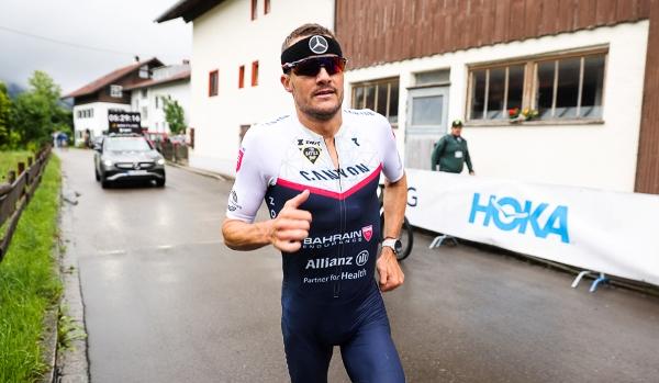 Jan Frodeno IRONMAN Triathlon, Lionel Sanders Triathlon, Jan Frodeno World Record, Jan Frodeno Ironman World Record, Tri Battle Ironman Triathlon, https://swimming.lt, IRONMAN Triathlon distance Record, World Record IRONMAN Triathlon, Andrzej Waszkewicz IRONMAN Triathlon, World Record IRONMAN Triathlon Videos, Jan Frodeno Triathlon Videos, Andrzej Waszkewicz Sports Promoter, Swim.by