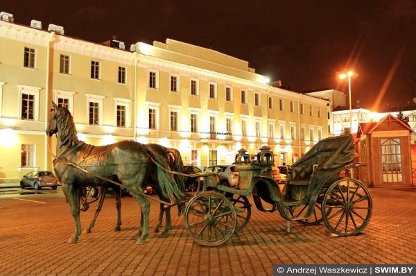 Minsk city center night, Андрей Вашкевич плавание блог