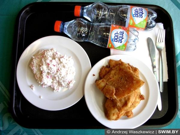 Обед, вода, тренировки