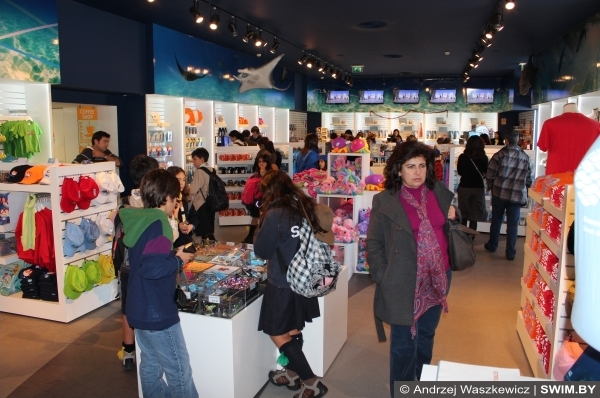 сувенирный магазин, souvenir shop Oceanarium Lisbon