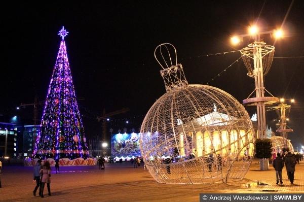 Октябрьская площадь Минск Новый год