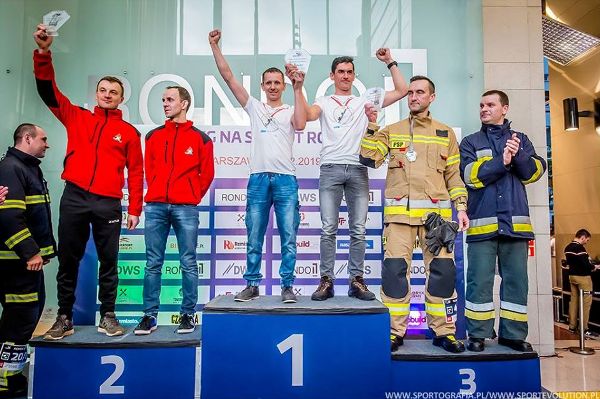 RONDO 1 Run Up, RONDO 1 Run Up Warsaw, Bieg Na Szczyt Rondo 1, www.running.by, Stair Climbing Running, Towerrunning European Championships 2020, Running.by