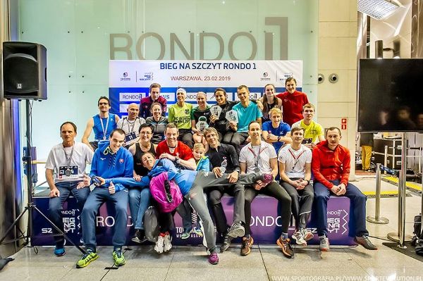 RONDO 1 Run Up, RONDO 1 Run Up Warsaw, Bieg Na Szczyt Rondo 1, www.running.by, Stair Climbing Running, Towerrunning European Championships 2020, Running.by