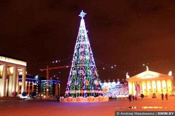 Самая большая новогодняя ёлка в мире