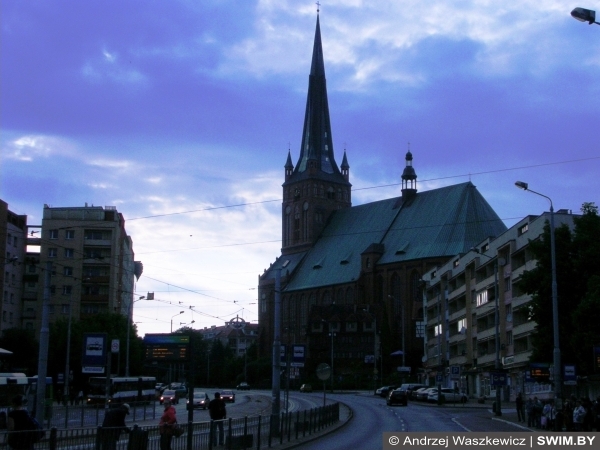 Сезон свадеб, Польша