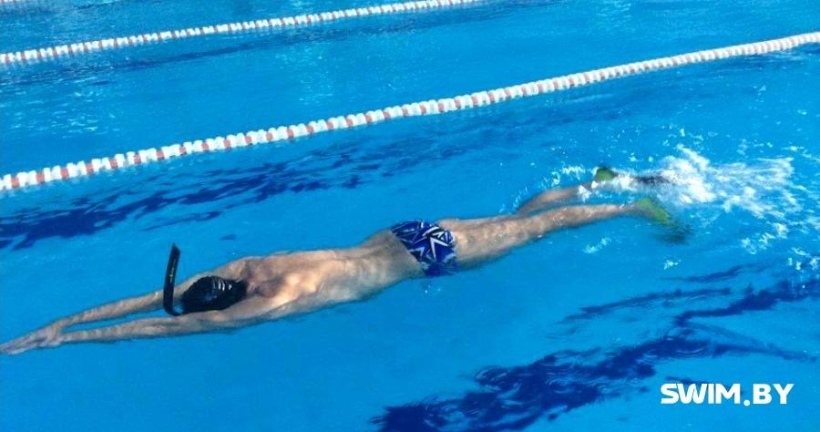 Дыхательная трубка для плавания Mad Wave Pro Snorkel, трубка для плавания в бассейне